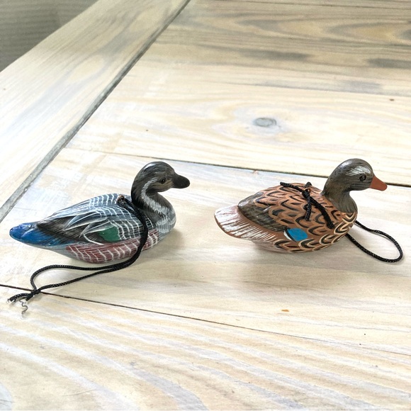 Set of 5 Mallard DUCK Ornaments 2.5 x 1  x 1.25 inches - Picture 7 of 16
